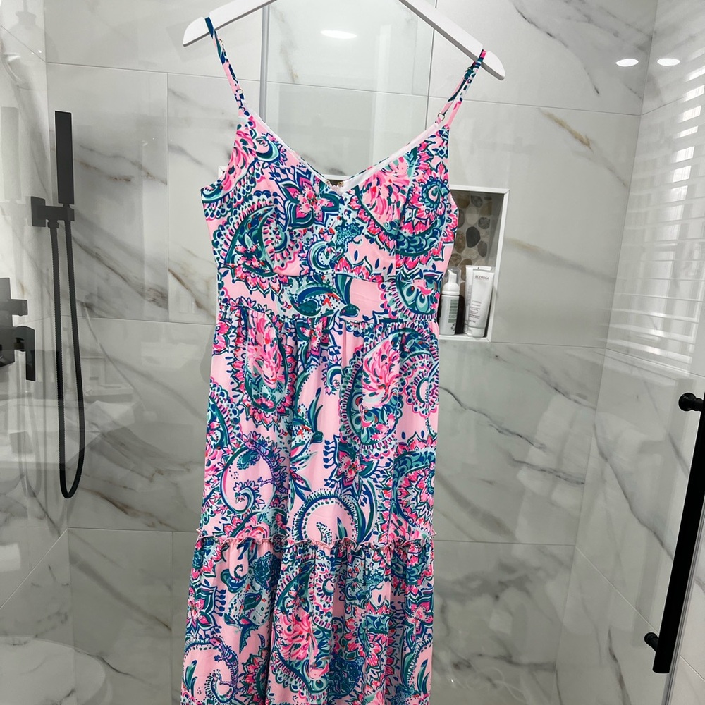 Lilly Pulitzer Melody Maxi Dress – NWT Size 2
pink tropics tint Tangerine Dream. - Picture 2 of 6